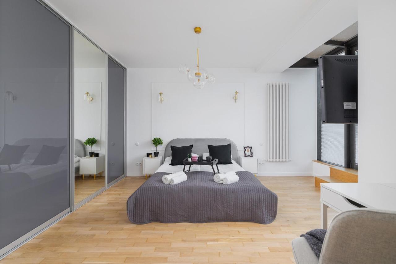 Politechnika Krakowska Apartment By Renters Prestige מראה חיצוני תמונה