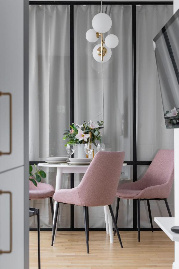Politechnika Krakowska Apartment By Renters Prestige מראה חיצוני תמונה