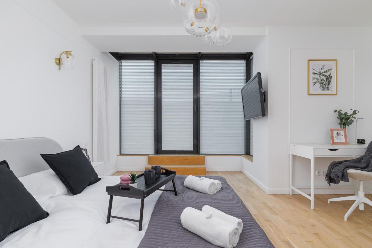 Politechnika Krakowska Apartment By Renters Prestige מראה חיצוני תמונה