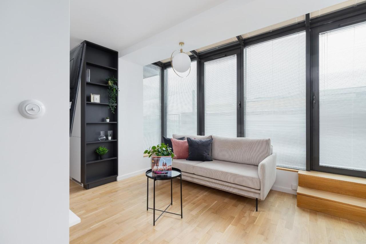 Politechnika Krakowska Apartment By Renters Prestige מראה חיצוני תמונה