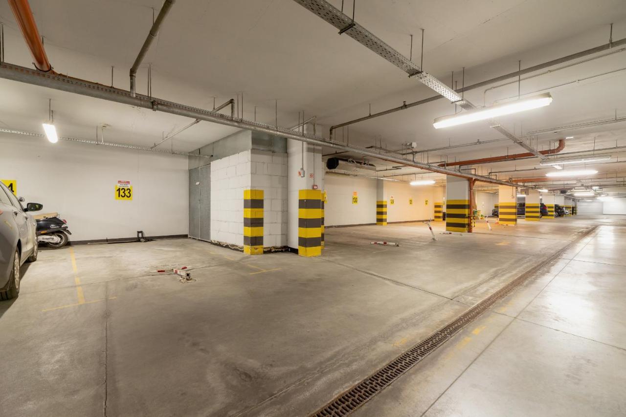 Politechnika Krakowska Apartment By Renters Prestige מראה חיצוני תמונה