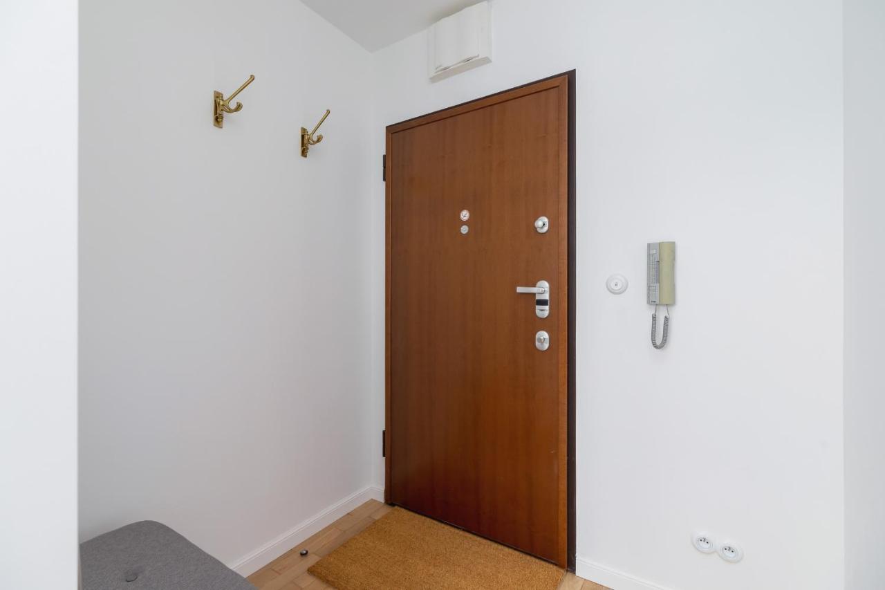 Politechnika Krakowska Apartment By Renters Prestige מראה חיצוני תמונה